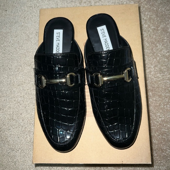 Steve Madden Royals Black Croc Loafers - Picture 6 of 7